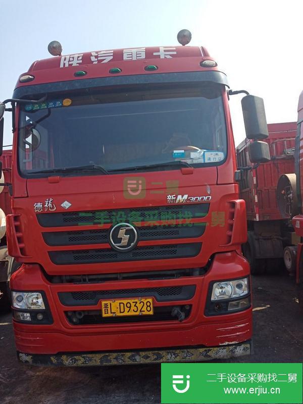 轉(zhuǎn)讓兩年整德龍380氣車工程車