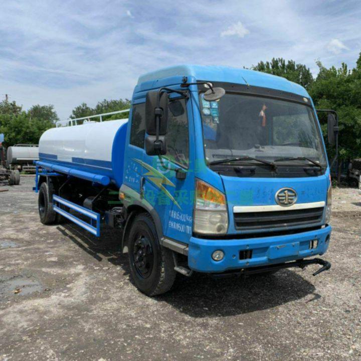 7成新灑水車吸糞車東風山東省濟寧市