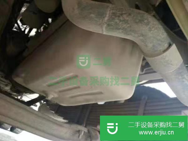 轉讓靚車華菱大12方攪拌車,悍馬350發動