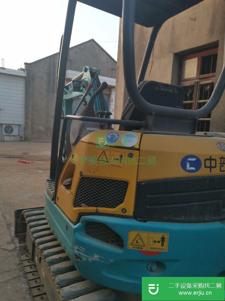 轉(zhuǎn)讓9成新久保田30二手挖掘機(jī)一臺