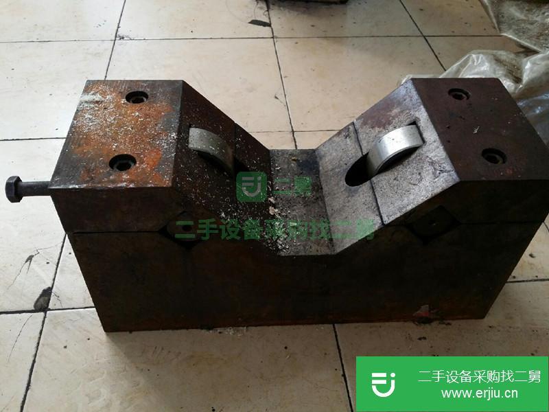 帶軸承V型架,鑄鐵軸承V型架,鋼制軸承V型架