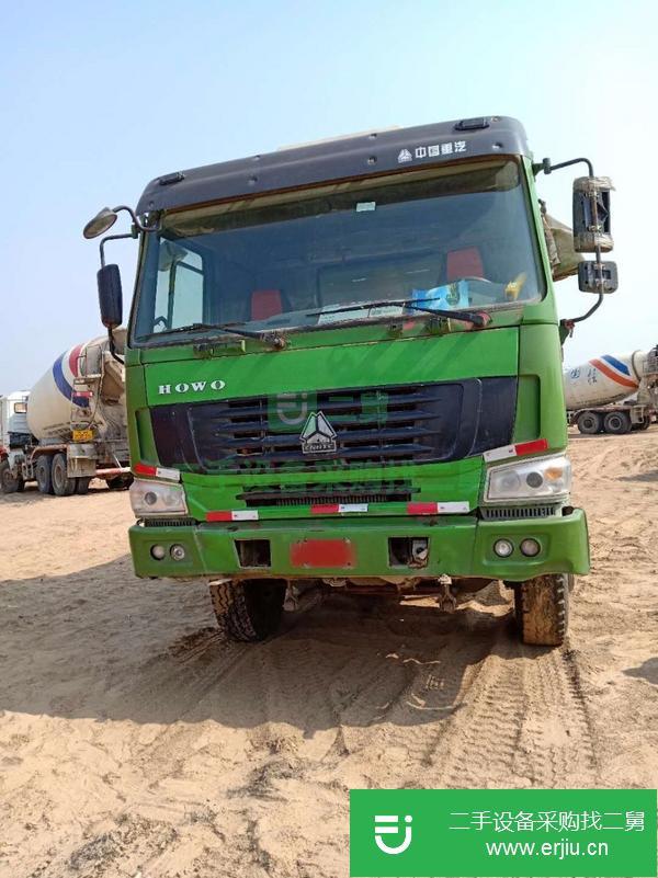 出售一批13年二手豪沃自卸車 340馬力 后八輪