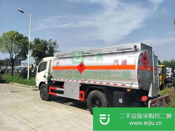5方油罐車現(xiàn)貨低價(jià)出售