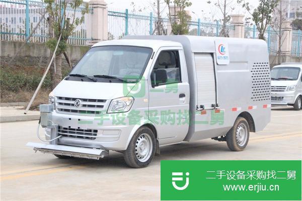 轉讓長安路面養護車 人行道路面清洗車降價處理