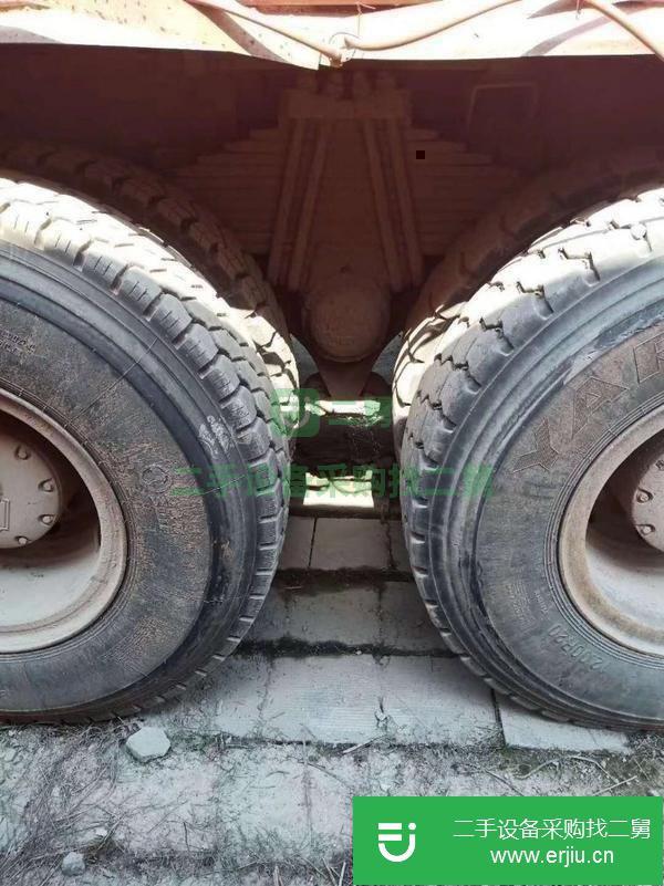出售個人二手國四重汽豪沃8米渣土車