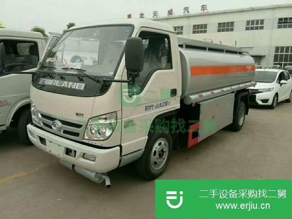 轉(zhuǎn)讓二手國五8噸油罐車處理