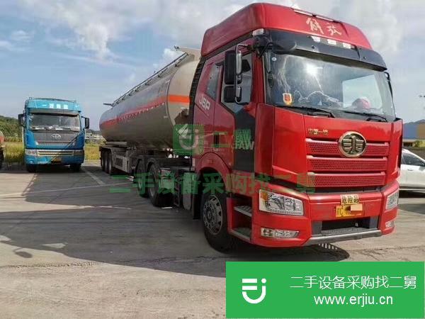 轉讓解放半掛車低價急處理