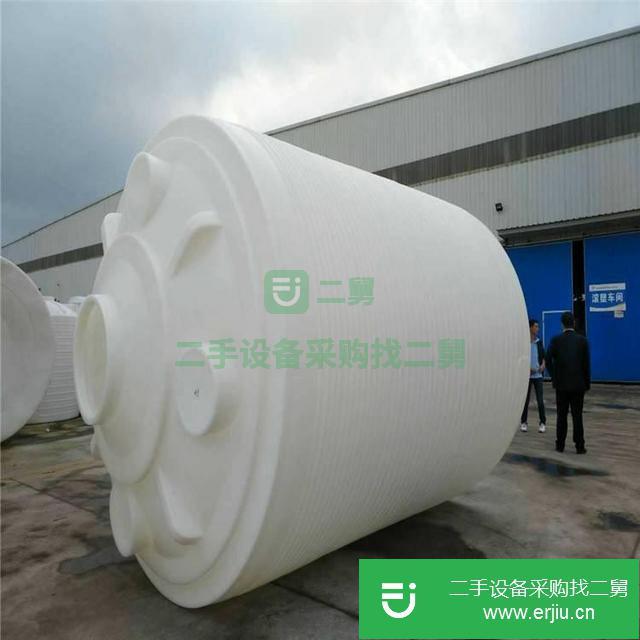 轉讓出售重慶30噸塑料儲罐 30噸塑料儲罐
