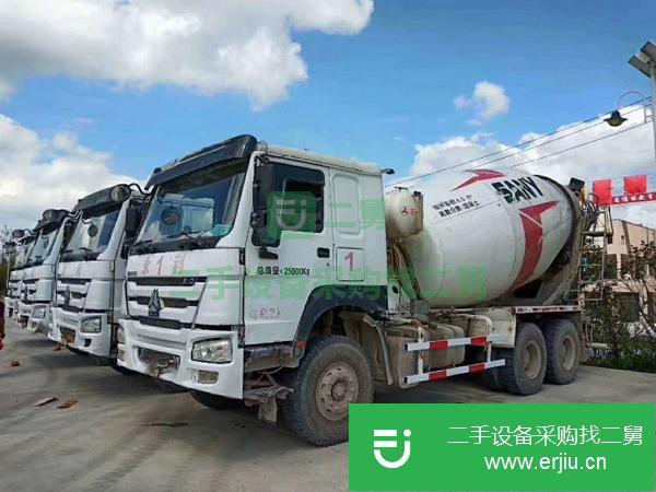 出售轉(zhuǎn)讓15臺(tái)國(guó)四豪沃大12方攪拌車可分期付款轉(zhuǎn)轉(zhuǎn)