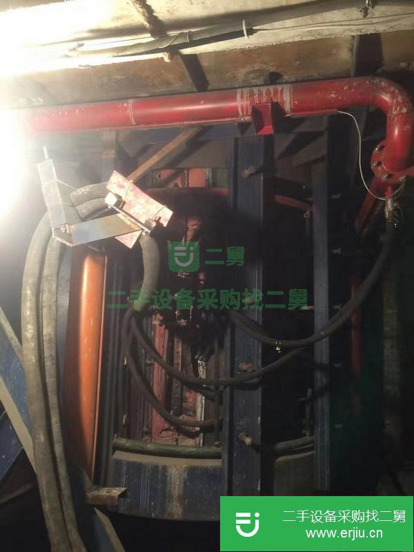 出售五噸中頻爐