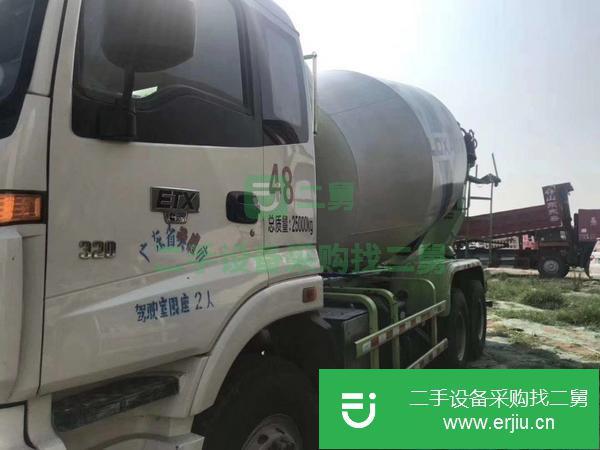 轉讓二手混泥土攪拌罐車18年國五福田歐曼大12方攪拌罐車支持分期付款