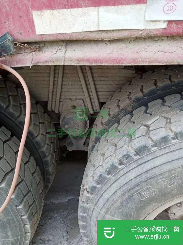 出售個人二手國四重汽豪沃8米渣土車