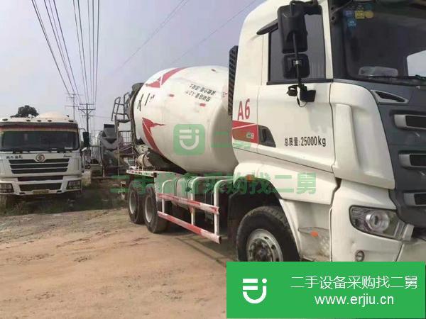 出售 三一C8攪拌罐車(chē).   14方國(guó)五排放 包過(guò)戶 可分期付款