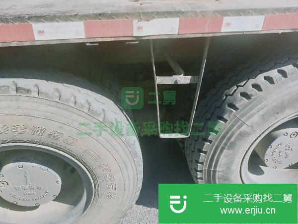 8成新吊車出售
