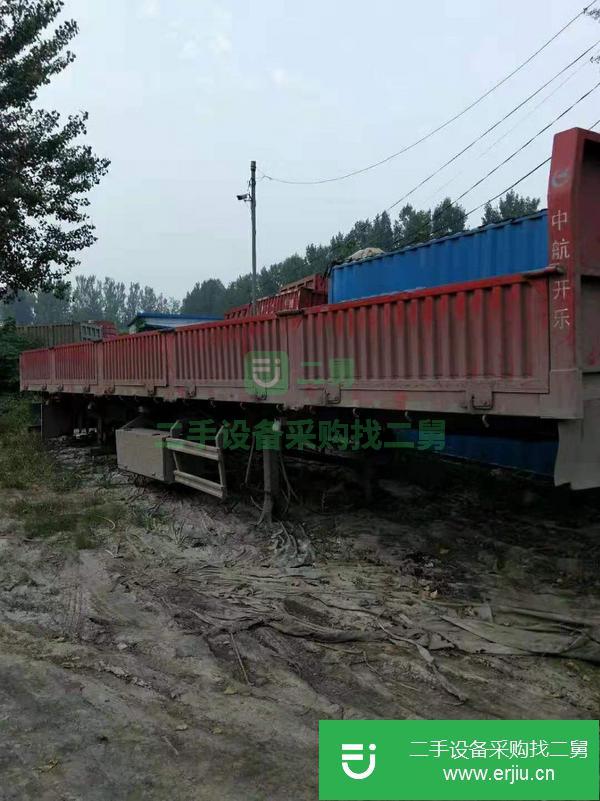 轉(zhuǎn)讓剛到家一臺二手12米標(biāo)箱側(cè)翻半掛自卸車