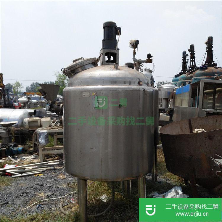 轉(zhuǎn)讓1000升攪拌罐，800升攪拌罐