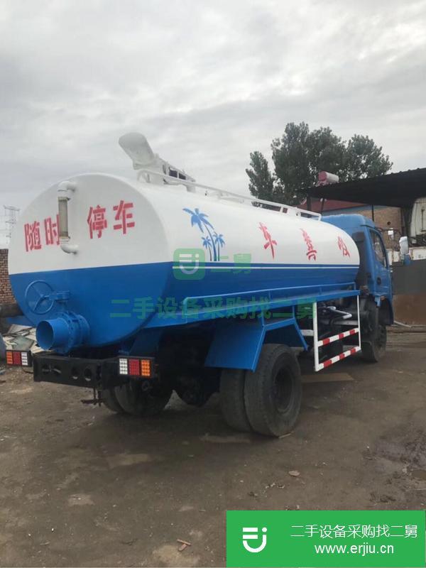 轉(zhuǎn)讓多利卡吸糞車(chē)