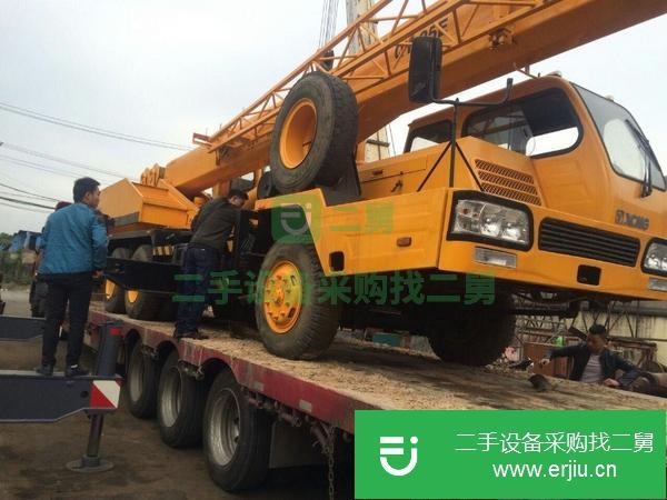 轉讓低價處理9成新徐工8噸 12噸 16噸  25噸無牌汽車吊