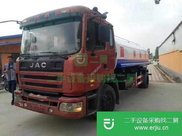 優(yōu)質(zhì)園林綠化灑水車 市政工程灑水車 二手灑水車現(xiàn)車出售