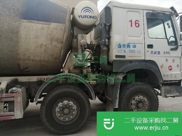 轉讓二手的八成新的豪沃宇通,大十八方攪拌車