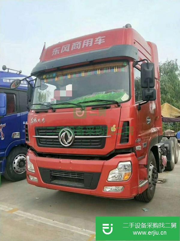 轉(zhuǎn)讓二手17年?yáng)|風(fēng)天龍雙驅(qū)牽引車(chē)420馬力國(guó)五車(chē)  可提檔過(guò)戶(hù) 保證原裝車(chē)