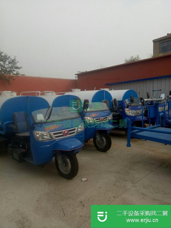 轉讓吸糞車，灑水車，吸污車