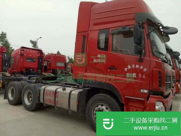 轉(zhuǎn)讓二手17年?yáng)|風(fēng)天龍雙驅(qū)牽引車(chē)420馬力國(guó)五車(chē)  可提檔過(guò)戶(hù) 保證原裝車(chē)
