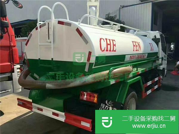 轉讓凱馬吸糞車 3300軸距 5.6方超大公告容積國五