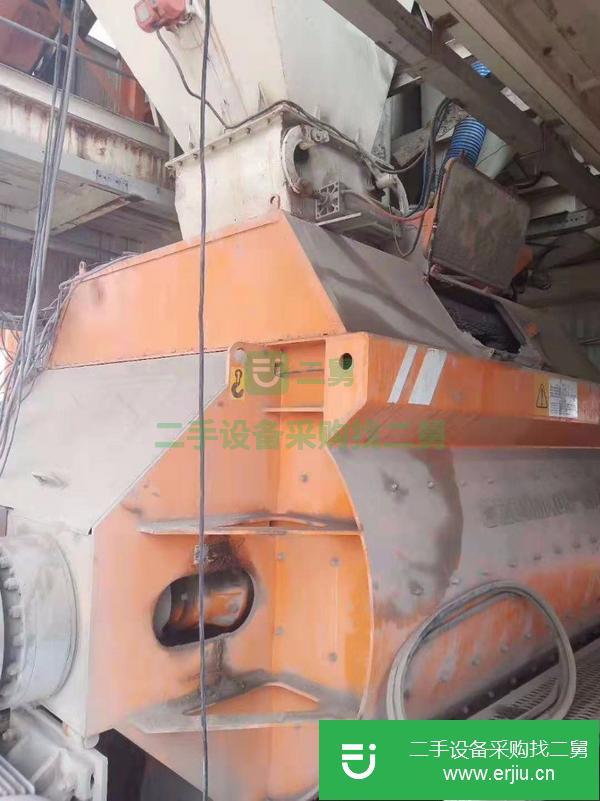 出售二手?jǐn)嚢枵疽惶字新?lián)180一套三一180