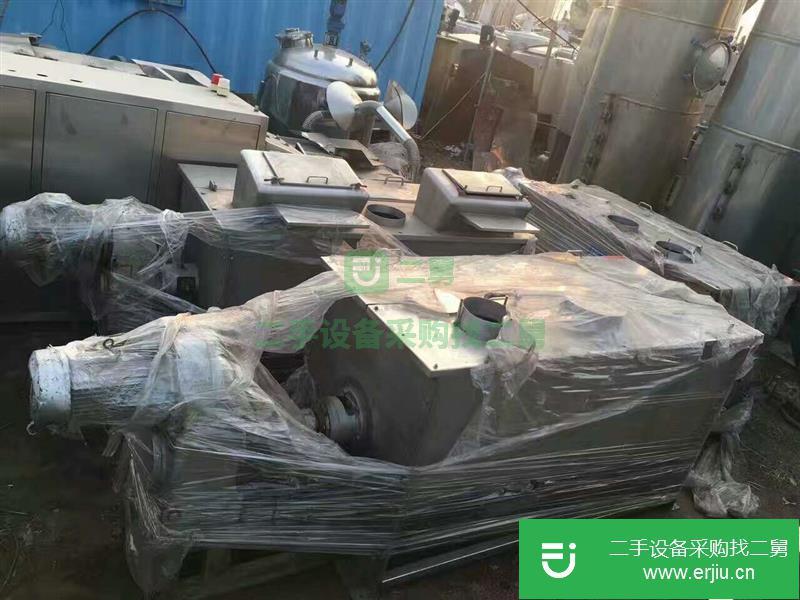 出售二手槽型混合機(jī) V型混合機(jī) 二維混合機(jī)