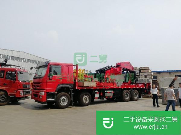 轉(zhuǎn)讓重汽豪沃60噸起重機(jī)
