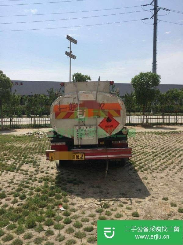 東風(fēng)二手5噸油罐車(chē) 手續(xù)齊全 特價(jià)出售