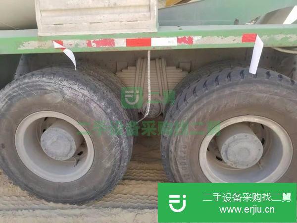 出售18年歐曼攪拌車,大14方罐,國五排放,375馬力,濰柴發動機