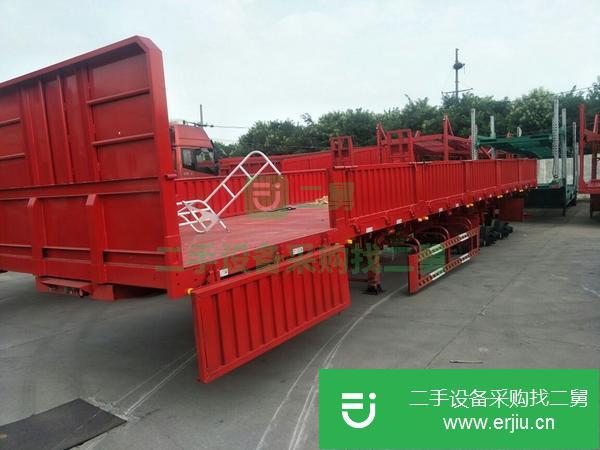 出售半掛車標車側翻