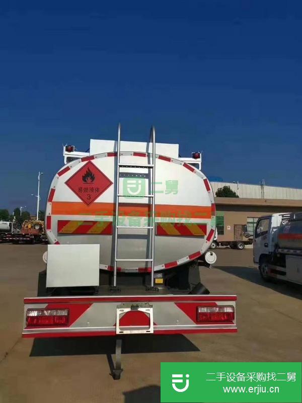 轉(zhuǎn)讓10噸加油車