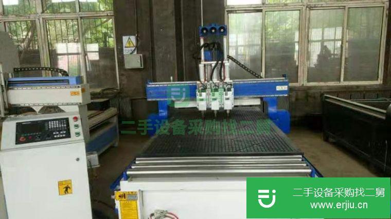 轉(zhuǎn)讓:出售二手九成新雕刻機(jī)