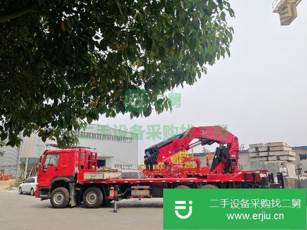轉(zhuǎn)讓重汽豪沃60噸起重機(jī)