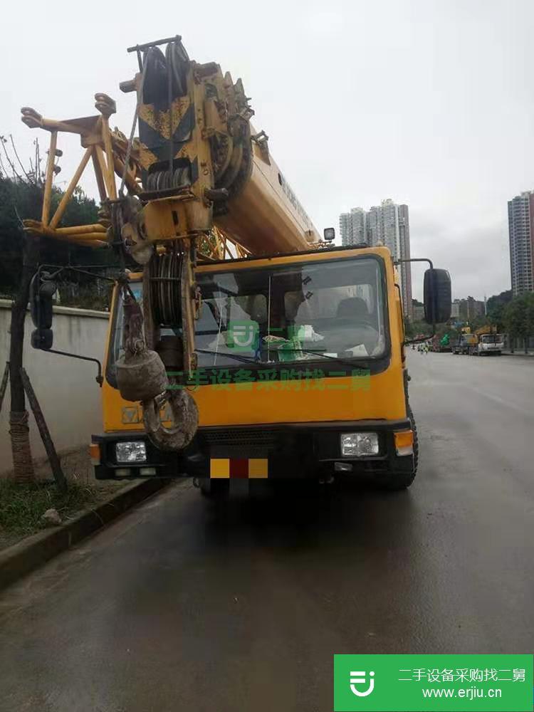 轉(zhuǎn)讓二手的徐工20g吊車，10年,車做過(guò)一次油漆