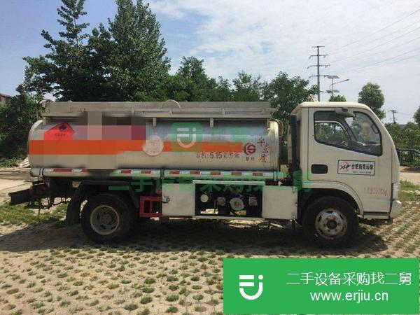 東風(fēng)二手5噸油罐車(chē) 手續(xù)齊全 特價(jià)出售