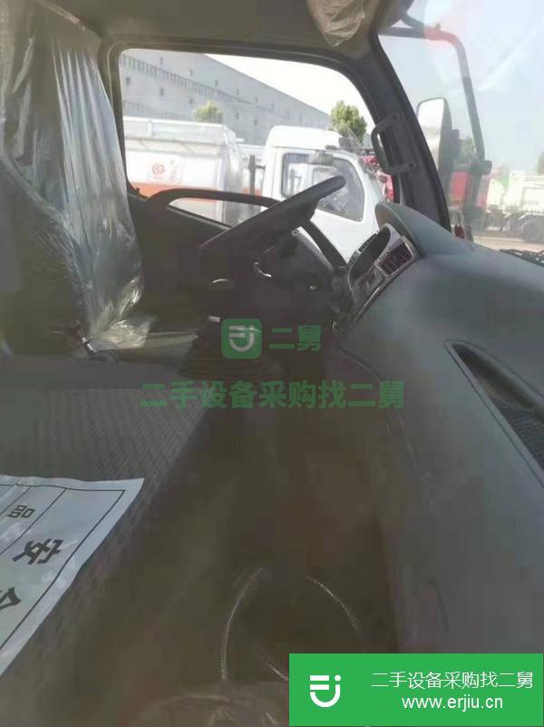 轉(zhuǎn)讓10噸加油車