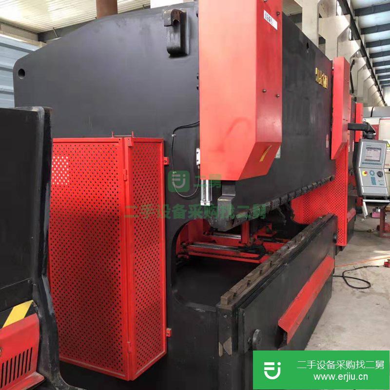二手金方圓折彎機 110T  8+1   現(xiàn)貨揚州