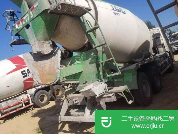 出售18年歐曼攪拌車,大14方罐,國五排放,375馬力,濰柴發動機