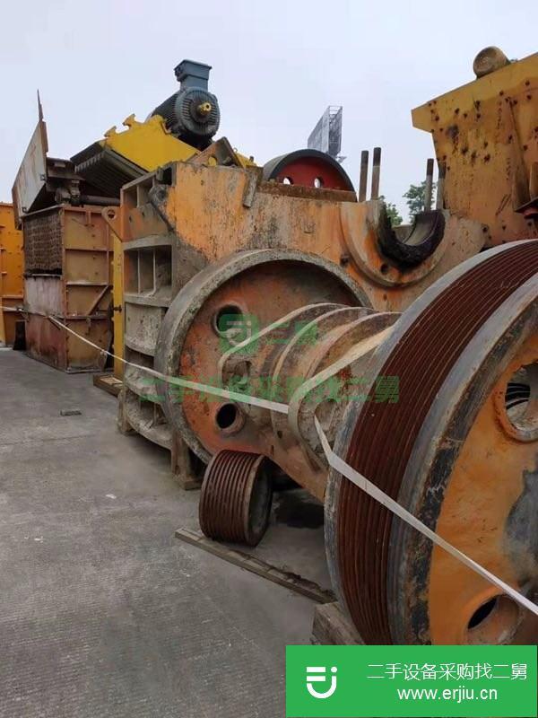 轉讓出售二手九成新破碎機