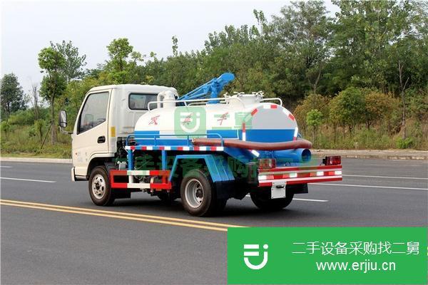 轉(zhuǎn)讓凱馬2.2方吸糞車 藍牌大馬力 免征環(huán)保齊全 帶原廠空調(diào)