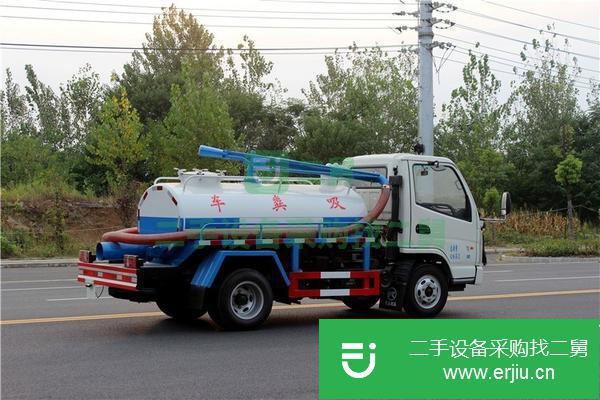 轉(zhuǎn)讓凱馬2.2方吸糞車 藍牌大馬力 免征環(huán)保齊全 帶原廠空調(diào)