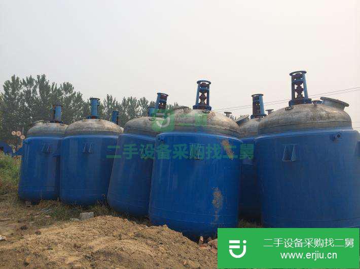 轉(zhuǎn)讓出售九成新遼寧二手反應釜