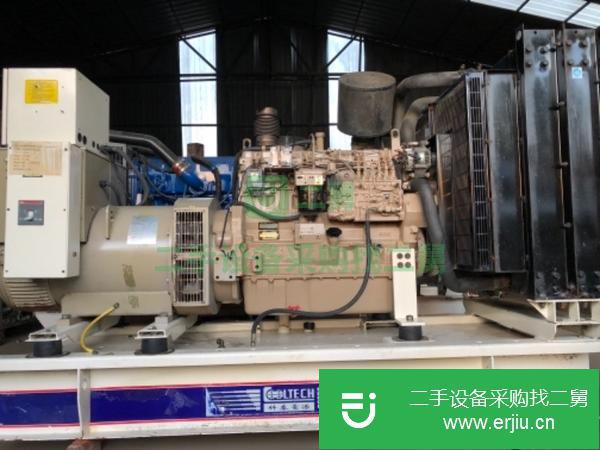 轉(zhuǎn)讓賣一臺原裝240千瓦強鹿發(fā)電機組