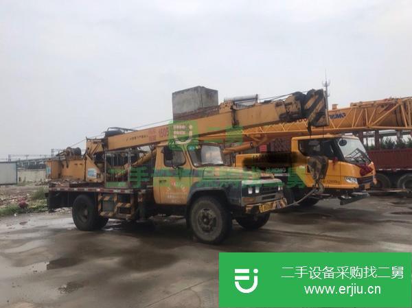 轉讓二手的八成新的2010年7月柳工8噸吊車