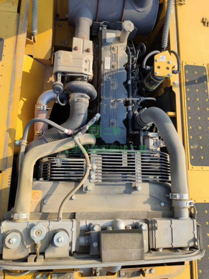 急售8成新小松200-8二手挖掘機低價出售小松PC200-8