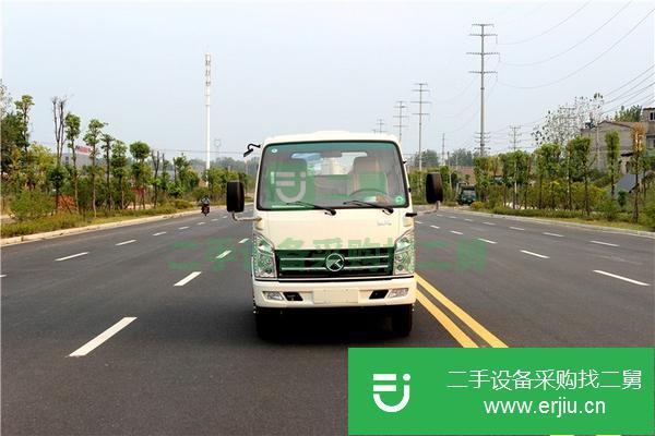 轉(zhuǎn)讓凱馬2.2方吸糞車 藍牌大馬力 免征環(huán)保齊全 帶原廠空調(diào)